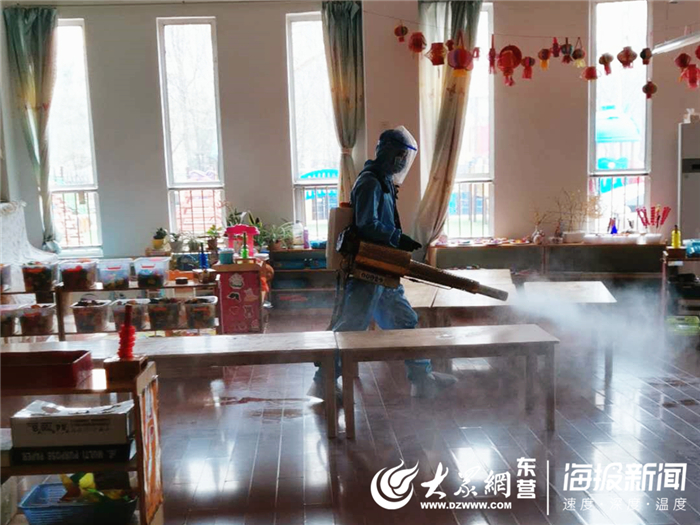 广饶县广饶街道锦湖幼儿园持续开展疫情防控消毒工作
