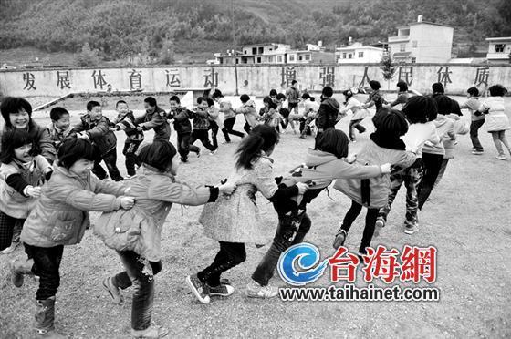 漳州今年新增2400个中小学学位 投645万购校车