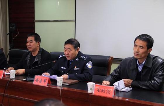 西峰公安分局交警大队召开2019全区校车安全管理工作会议