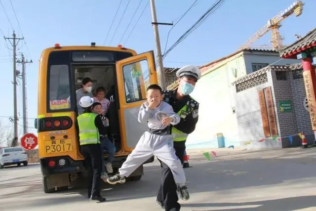 看孩子们多开心，这才是春天该有的样子｜春季守护行动