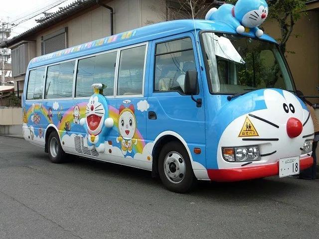日本网友吐槽：坐这样的校车我愿意天天去上学