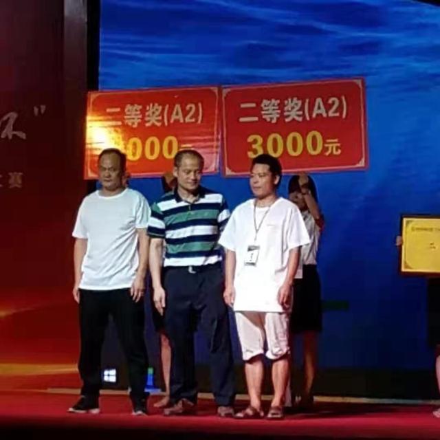 鄂州市代表队扬威全省“工匠杯”校车驾驶员职业技能大赛