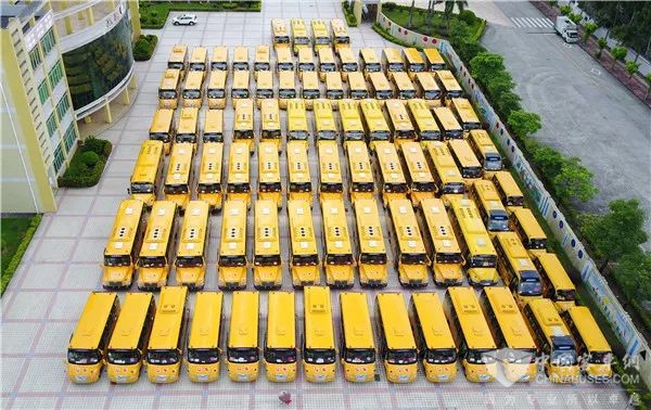 80台中通健康校车将投放东莞，助力当地学子安全复学