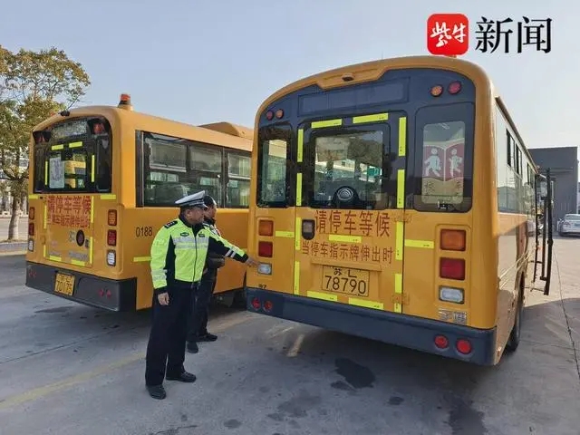 新学年在即，镇江丹徒65辆校车接受“体检”