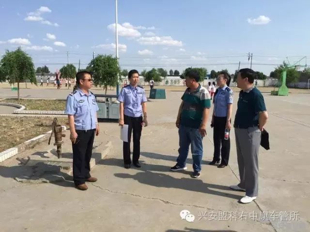 校车线路、标牌安全检查